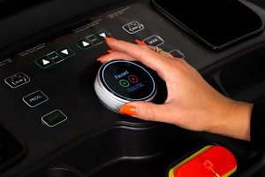 Bieżnia Thunder Core S Black elektryczna 10