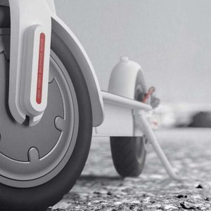 4kom.pl Krótki Błotnik tylni Alogy do hulajnogi elektrycznej do Xiaomi Mijia M365 / Pro / Mi 1S / Pro 2 Biały + Wspornik 3