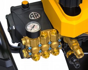 Myjka ciśnieniowa Dewalt myjka ciśnieniowa 7400w 230ba, 840l/h 3f/indukc./p.brass 5