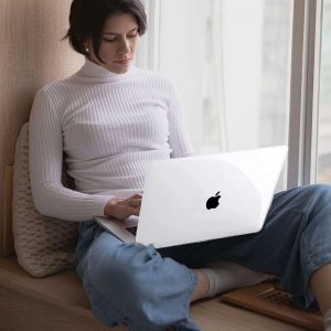 Etui Alogy Etui Alogy Hard Case do Apple Macbook Air 13 2022 M2 A2681 13,6" Przezroczyste 16