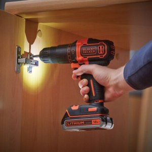 Black&Decker BD WKRĘTARKA UDAR.18V/2x2,0Ah/WALIZKA 40/17,5Nm 7