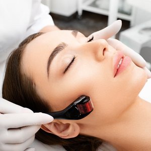 Retoo WAŁEK ROLLER MASAŻER IGŁY DO TWARZY ZAROSTU BRODY -mały 7