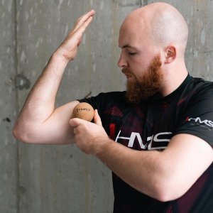 HMS BLW01 CORK POJEDYNCZA PIŁKA DO MASAŻU HMS 6