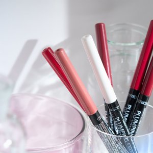 Catrice Konturówka do Ust Catrice Plumping 150-queen viber (0,35 g) 5