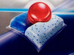 Finish Tabletki do zmywarki Quantum All in 1 72 szt. 3