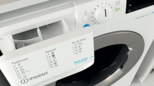 Suszarka do ubrań Indesit BDE 86435 9EWS EU E 9