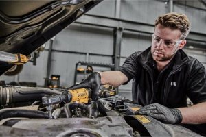 Klucz udarowy Dewalt GRZECHOTKA 12V 54Nm 1/4" 1x3,0Ah Z WYTŁOCZKĄ DO WÓZKA DCF504L1G 4