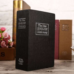 Sejf - kasetka ukryta w książce 7