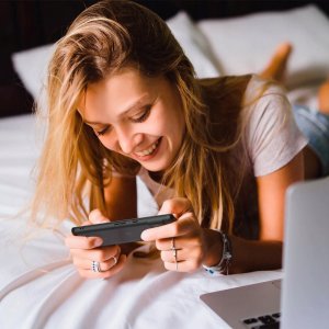 Spigen Etui do Pixel 7, pokrowiec, futerał, cover 14