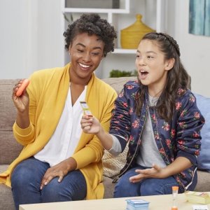 Hasbro HASBRO GAMING - Taboo, Family Edition - Gra planszowa, francuska gra logiczna 2