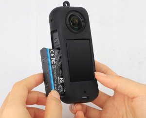 SunnyLife Pokrowiec Silikonowy Futerał Etui Do Insta360 X3 / Ist-bht504-d 3