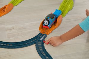 Mattel Tomek i Przyjaciele Przygoda na farmie McColla Zestaw HHN46 10