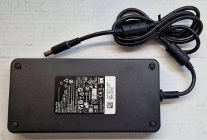 Zasilacz do laptopa Dell 240 W, 12.3 A, 19.5 V (AC Adapter, 240W, Liteon,) 11