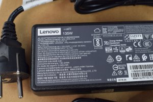 Laptop Lenovo Lenovo (4X20E50562) Lenovo ThinkPad 135W adapter zasilający/ inwentor Uniwersalne Czarny 11