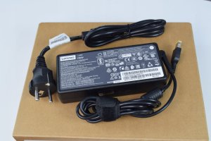 Laptop Lenovo Lenovo (4X20E50562) Lenovo ThinkPad 135W adapter zasilający/ inwentor Uniwersalne Czarny 10