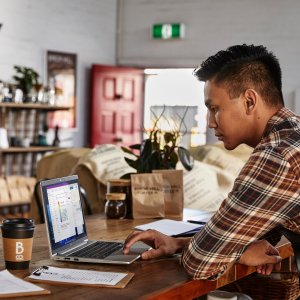 Laptop HP HP Inc. Notebook ProBoook 445 G9 R5-5625U 512GB/8GB/W11P/14.0 6A162EA 10