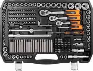 Zestaw narzędzi Neo 300 el. (10-218) 11