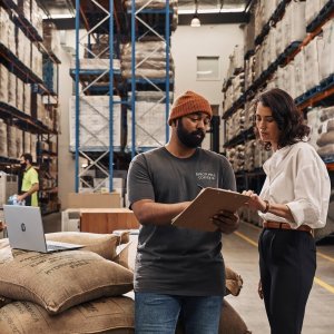 Laptop HP HP ProBook 450 G9 i5-1235U 15,6"FHD AG 250nit IPS 16GB_3200MHz SSD512 IrisXe Aluminium BLK 45Wh W11Pro 3Y 7