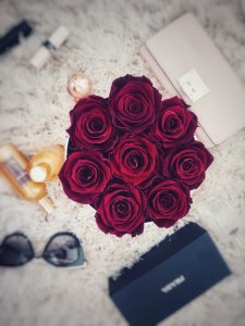 Infinity Rose Flower Box czerwone naturalne wieczne róże zaręczyny 4