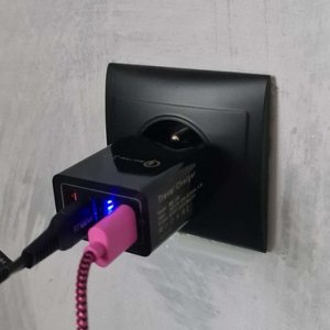 Ładowarka 4kom.pl Ładowarka sieciowa szybka 4xUSB Quick Charge QC 3.0 Czarna 5