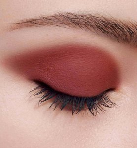 Dior DIOR MONO COLOUR COUTURE EYESHADOW 884 ROUGE TRAFALGAR 2g 2