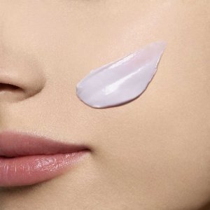 Clarins CLARINS NUTRI-LUMIERE REVIVE CREAM 50ML 4