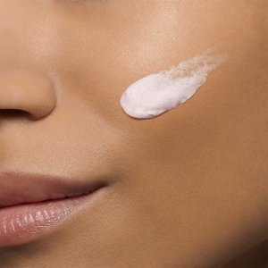 Clarins CLARINS PORE-LESS BLUR AND MATTE STICK 2