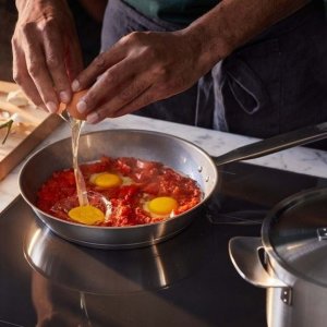 Patelnia Fiskars 26cm 8