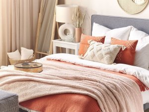 Beliani Koc 150 x 200 cm różowy BJAS 2