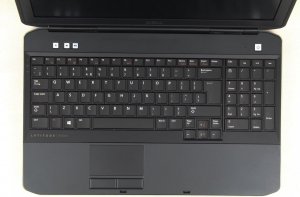 Laptop Dell Latitude E5530 i5-3320M 8GB 256GB SSD 15,6" Windows 10 Pro DVD 10