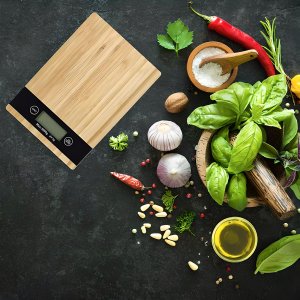 Waga kuchenna Retoo Bambusowa 5kg 1g 13