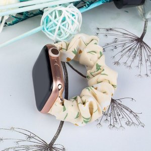 Hurtel Materiałowa opaska do Watch 7 / 6 / 5 / 4 / 3 / 2 / SE (45 / 44 / 42mm) pasek bransoleta bransoletka na gumce żółty 2