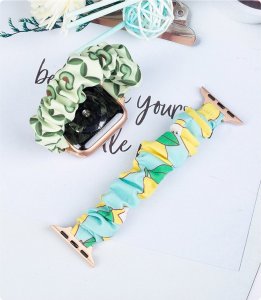 Hurtel Materiałowa opaska do Watch 7 / 6 / 5 / 4 / 3 / 2 / SE (45 / 44 / 42mm) pasek bransoleta bransoletka na gumce kiwi 4