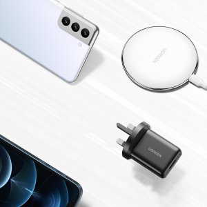 Ładowarka Ugreen Ładowarka sieciowa Ugreen UK (Wielka Brytania) USB-A QC3.0 18W czarna (CD122) 2