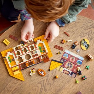 LEGO Harry Potter Flaga Hufflepuffu™ (76412) 3