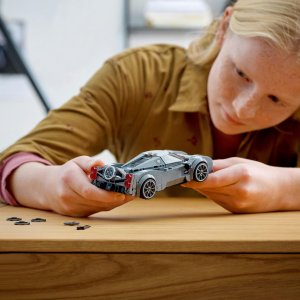 LEGO Speed Champions Pagani Utopia (76915) 4