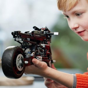 LEGO Technic BATMAN — BATMOTOR™ (42155) 4