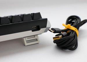 Klawiatura Ducky Ducky One 3 Classic Black/White SF Gaming Tastatur, RGB LED - MX-Brown (US) 6