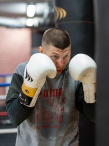 YakimaSport Rękawice bokserskie LION 14 oz 8