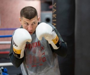 YakimaSport Rękawice bokserskie LION 14 oz 10