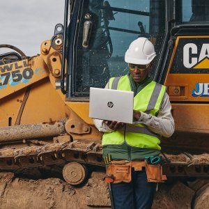 Laptop HP HP Probook 445 G8 HexaCore Ryzen 5 5600U 14"FHD AG 400nit IPS 16GB_3200MHz SSD256 Radeon RX Vega 7 ALU BLK 45Wh W10Pro 3Y OnSite 12