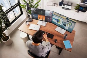 Laptop HP HP EliteBook 840 Aero G8 i5-1135G7 14"FHD AG 1000nit UWVA 8GB_3200MHz SSD256 IrisXe FPR 53Wh W10Pro 3Y OnSite Aluminium 14