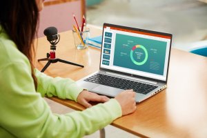 Laptop HP HP ProBook 440 G8 i3-1115G4 14"FHD AG 400nit IPS 16GB_3200MHz SSD512 IrisXe_G4 Aluminium BLK 45Wh W10Pro 11