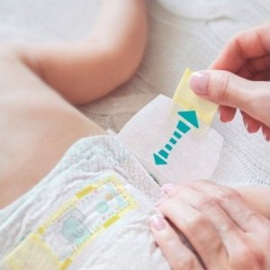 Pampers Pieluchomajtki Premium Care 5, 12-17 kg, 102 szt. x2 4