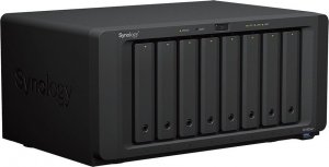 Serwer plików Synology DS1823xs+ 6