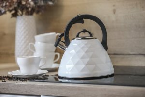 Berretti BERRETTI - Czajnik tradycyjny Rosa - 3 L - biały - indukcja - gaz - BR-7610 3