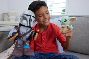 Mattel Pluszaki z funkcją Star Wars Klan dwóch Grogu i Mandalorianin 3