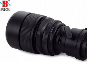 Latarka Verk LATARKA TAKTYCZNA BAILONG USB LED CREE XM-L T6 10