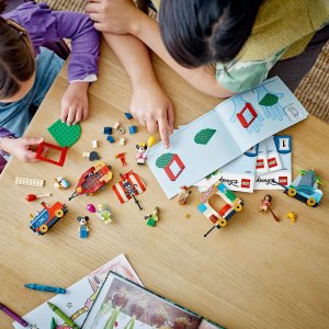 LEGO Disney — pociąg pełen zabawy (43212) 7