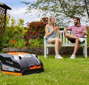Robot koszący Yard Force YF-RNX100I 13